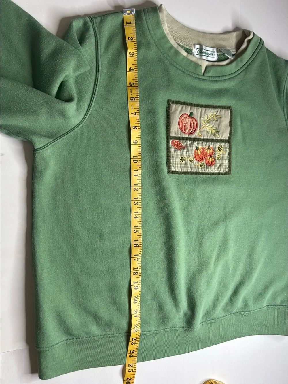 Shenanigans Vintage Green Crewneck Pumpkin Y2K Sweatshirt Grannycore Autumn Sz L